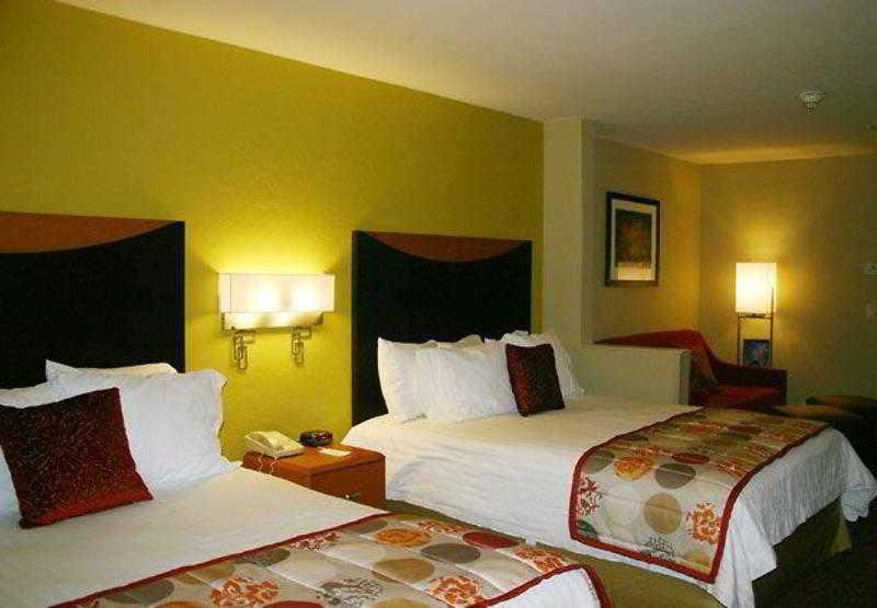 Fairfield Inn & Suites Tucson North/Оро Вэлли Экстерьер фото